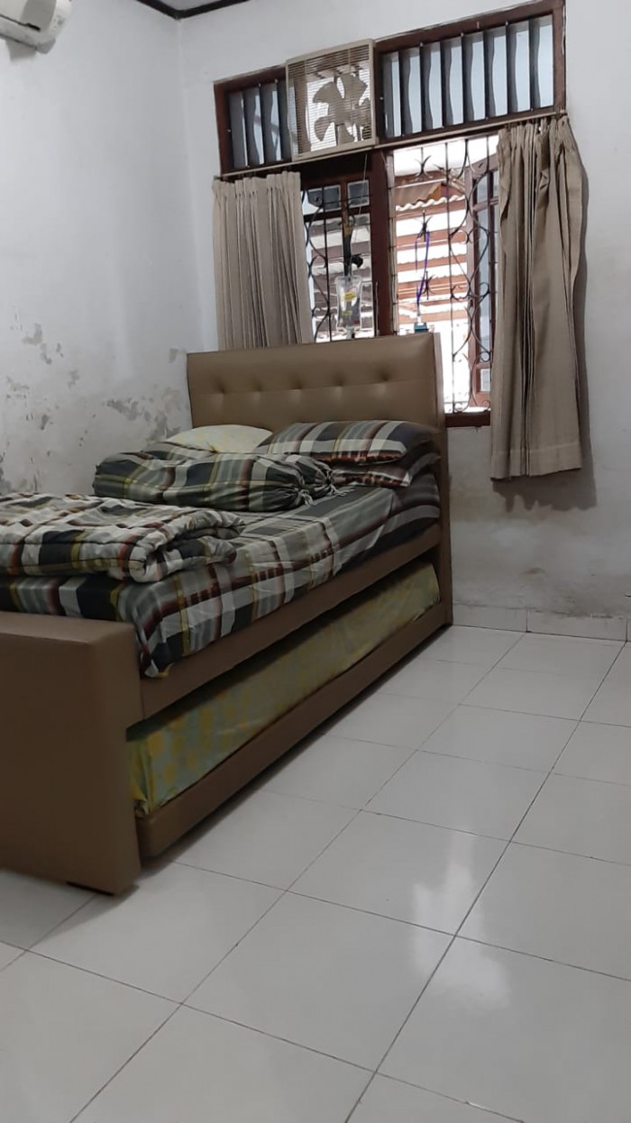 Rumah dijual di Perumahan Pusri Jakarta Selatan